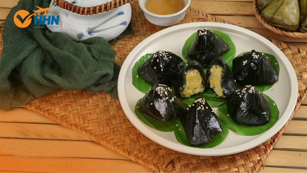 Bánh ít lá gai du-lich-binh-dinh